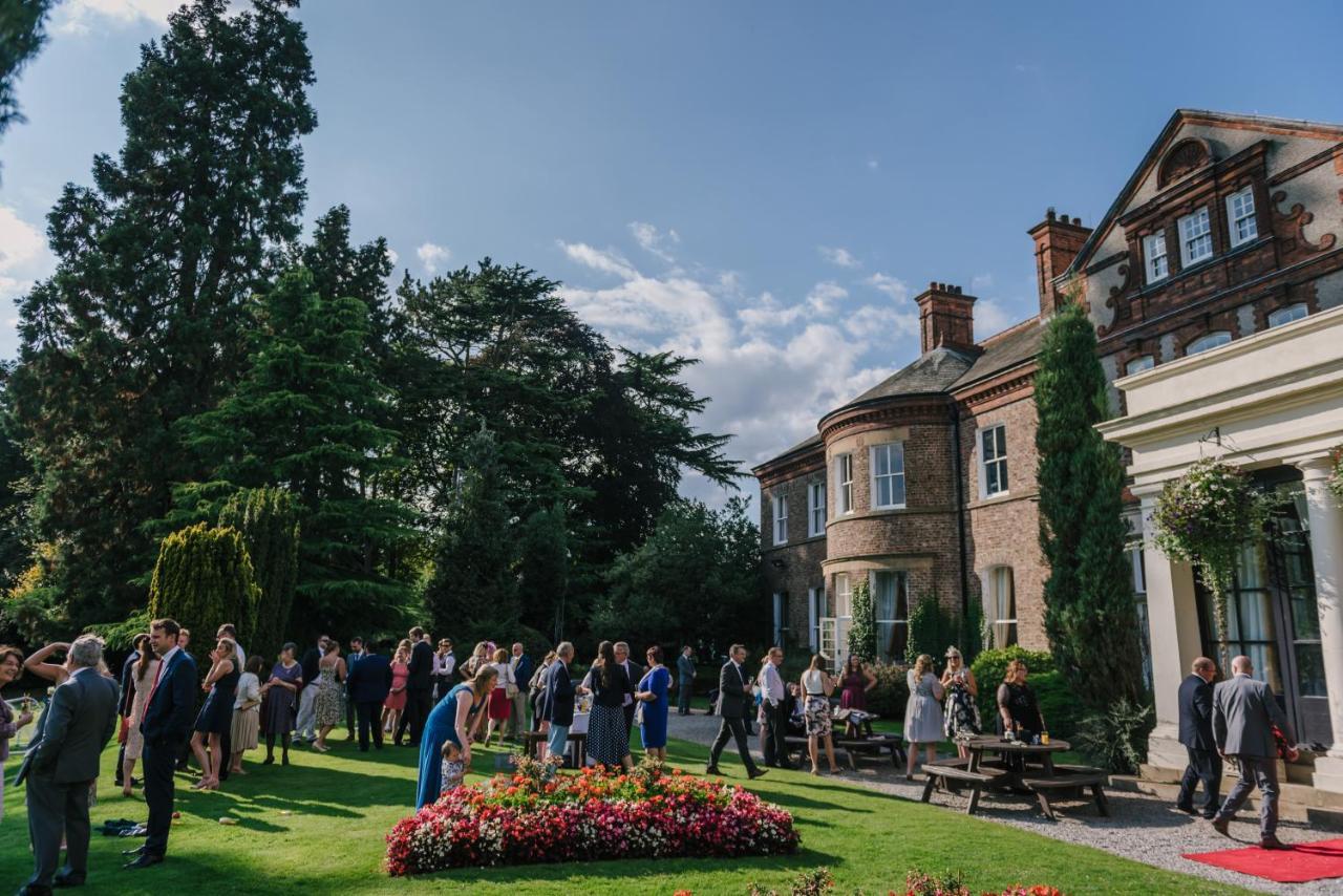 Hotel The Hawkhills (Adults Only) York Exterior foto
